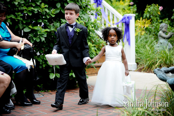 Best The Courtyard at Lake Lucerne Wedding photographer - Sandra Johnson (SJFoto.com)